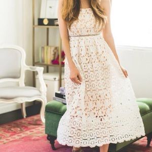 NWOT Morning Lavender White Lace Midi Dress